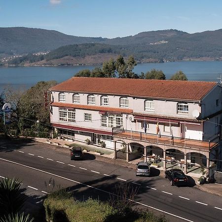 Hotel Santo Apostol Редондела Экстерьер фото