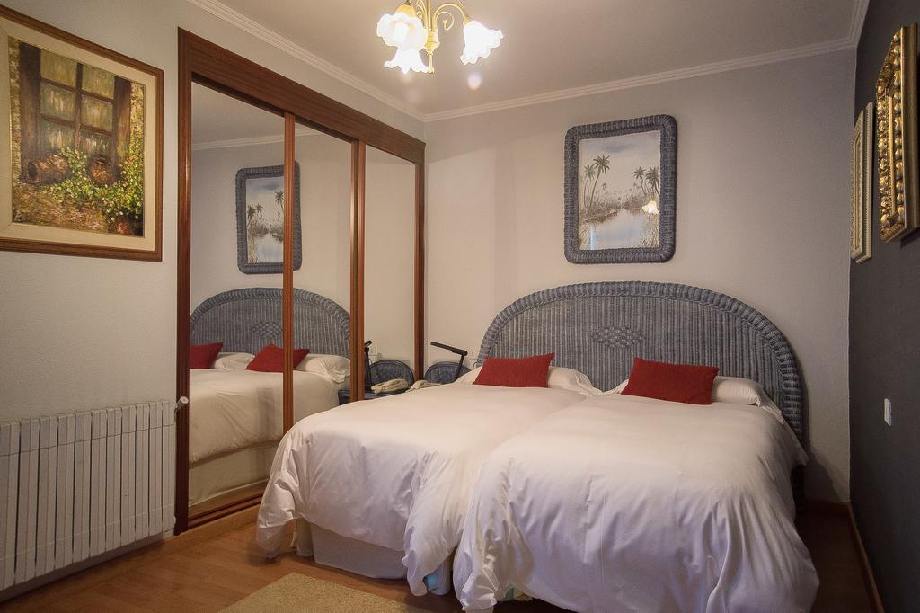Hotel Santo Apostol Редондела Экстерьер фото